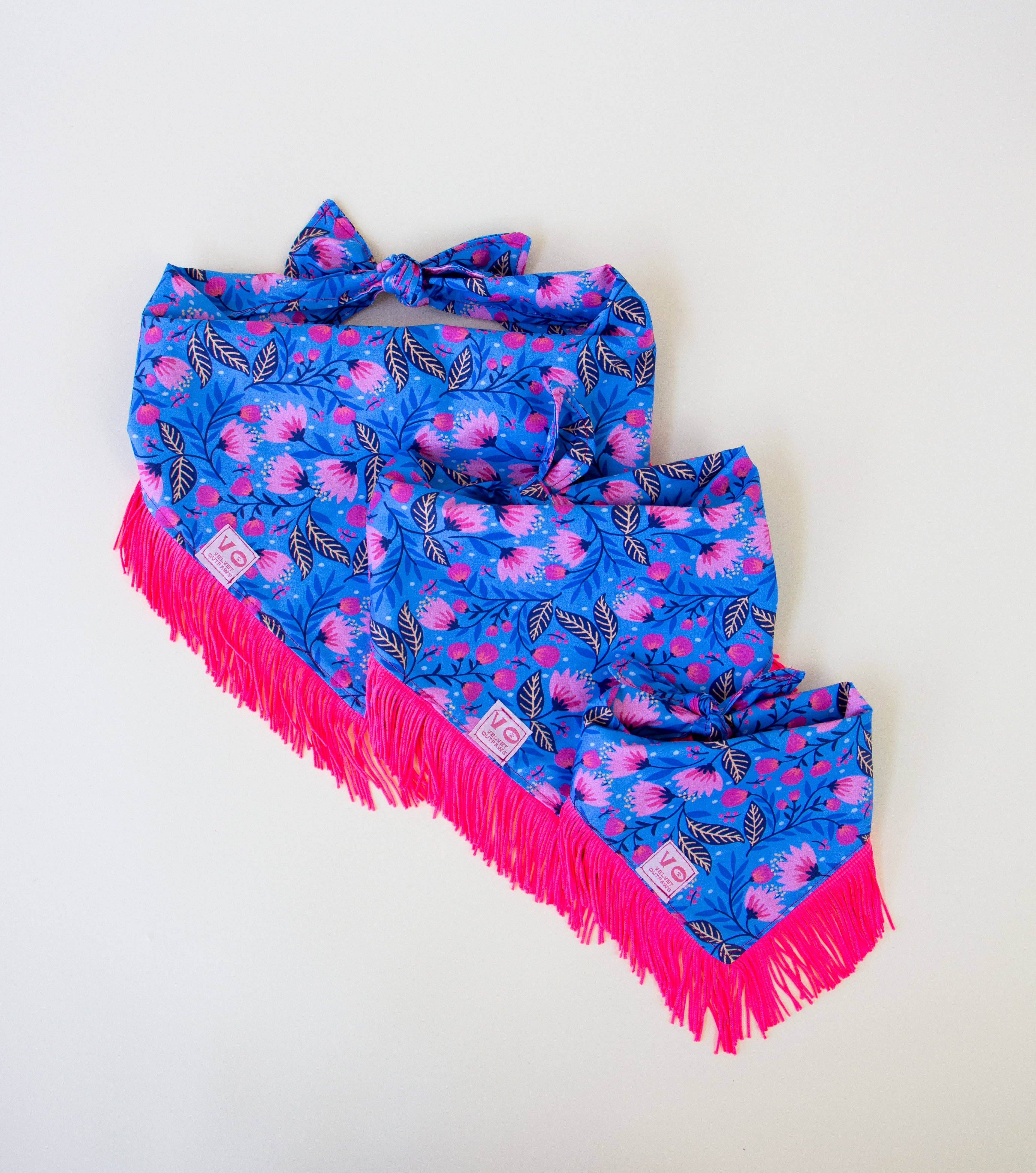 Velvet Outlaw - Wholesale Pet Bandana - Dog - Blooming Flower Fringe Pet Bandana7