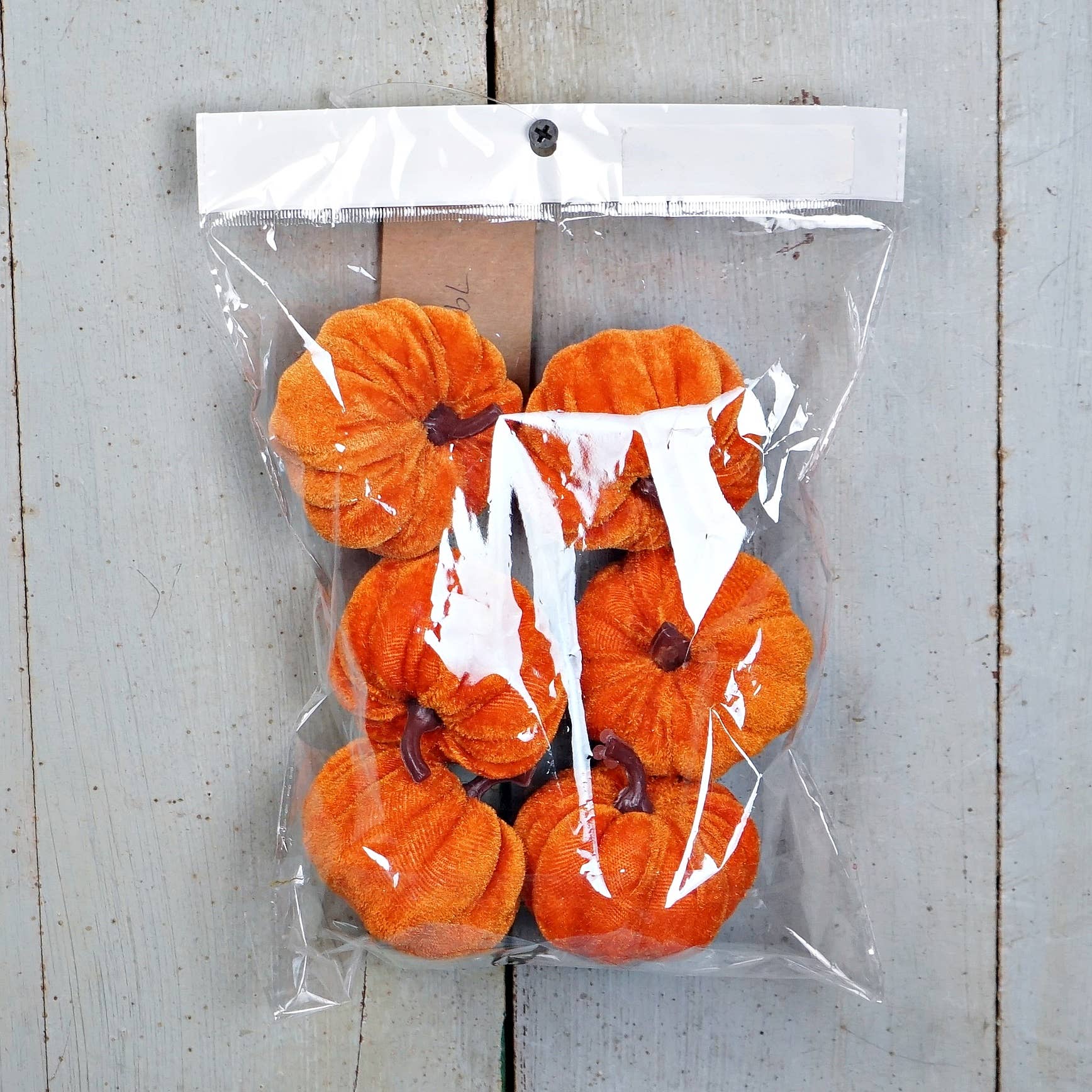 Impressive Enterprises, Inc. - Wholesale Decorative Tabletop Object - ISB79865- Mini Velvet Pumpkin Bagx6-OR4