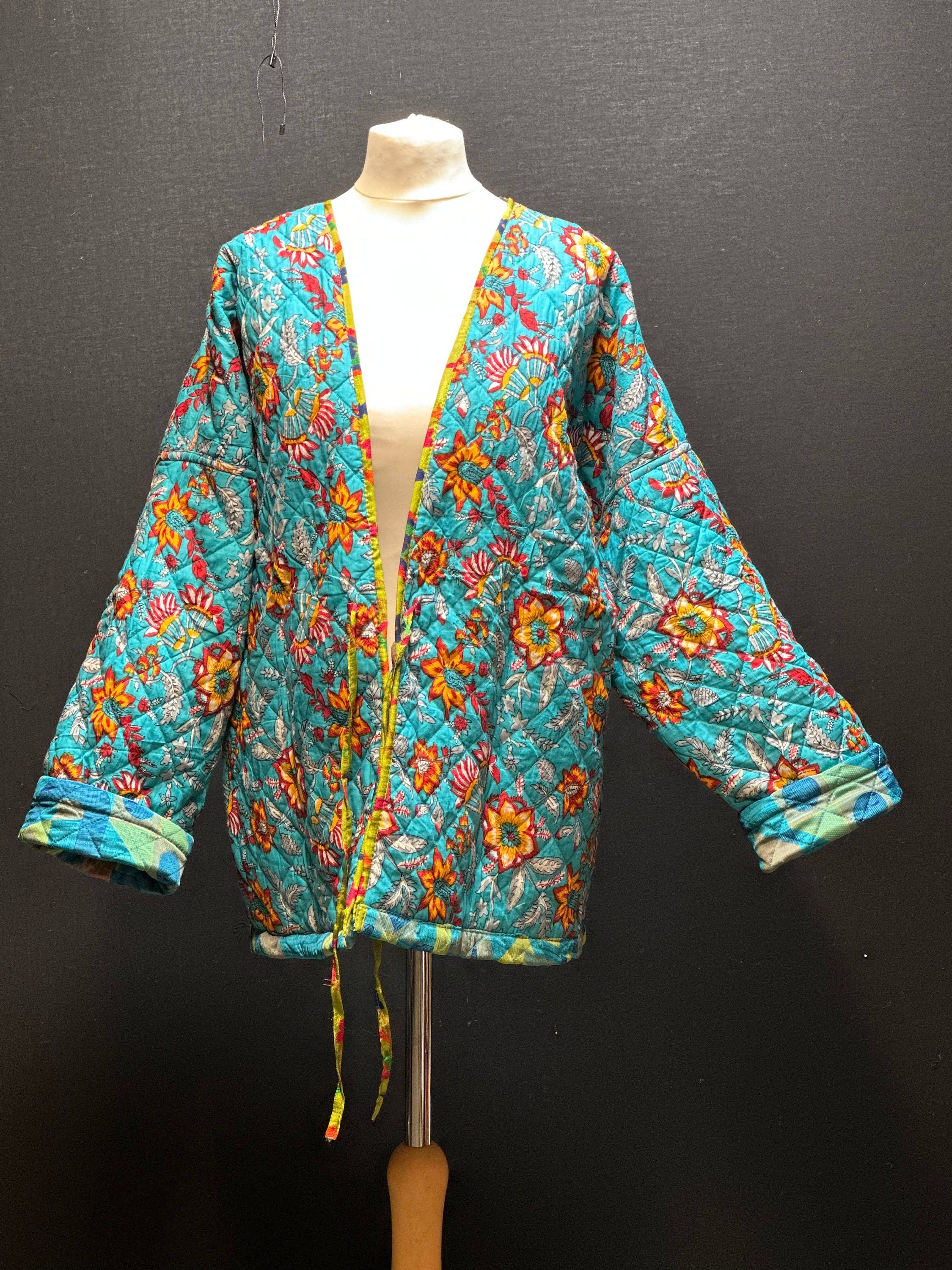 Funky Yak Ltd - Wholesale Jacket - Women's - Vintage Recycled Silk Reversible Boho Quilted Jacket.2