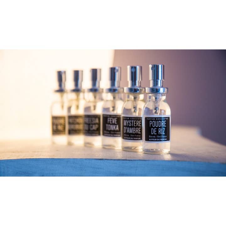 CONCENTRATED PERFUME SPRAY 15ML - PERFUME OF YOUR CHOICE for wholesale by Autour Du Parfum