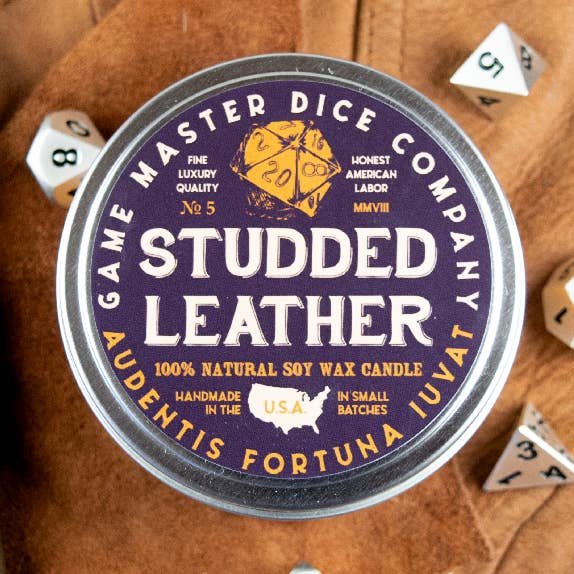 Bougie de jeu en cuir clouté pour la vente par Game Master Dice