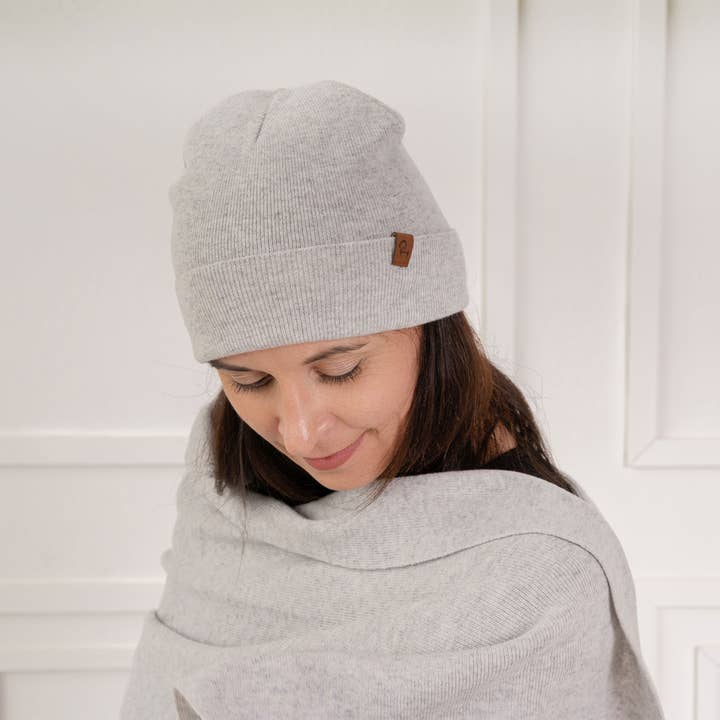 menique - Wholesale Beanie – Women's - Women's Knit Beanie Merino & Cashmere5