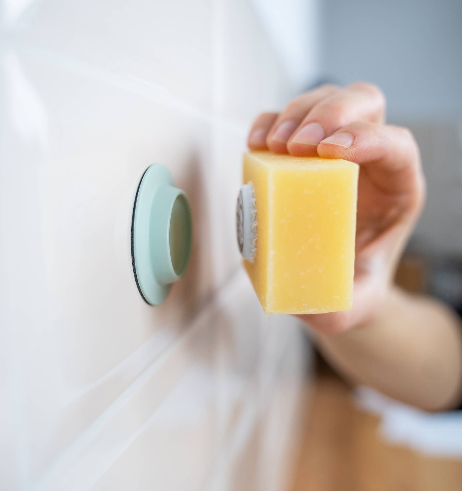 Soapi – wholesale Bath soap dish – Soapi Magic Soap Holder: made from 90% recycled fishing nets10