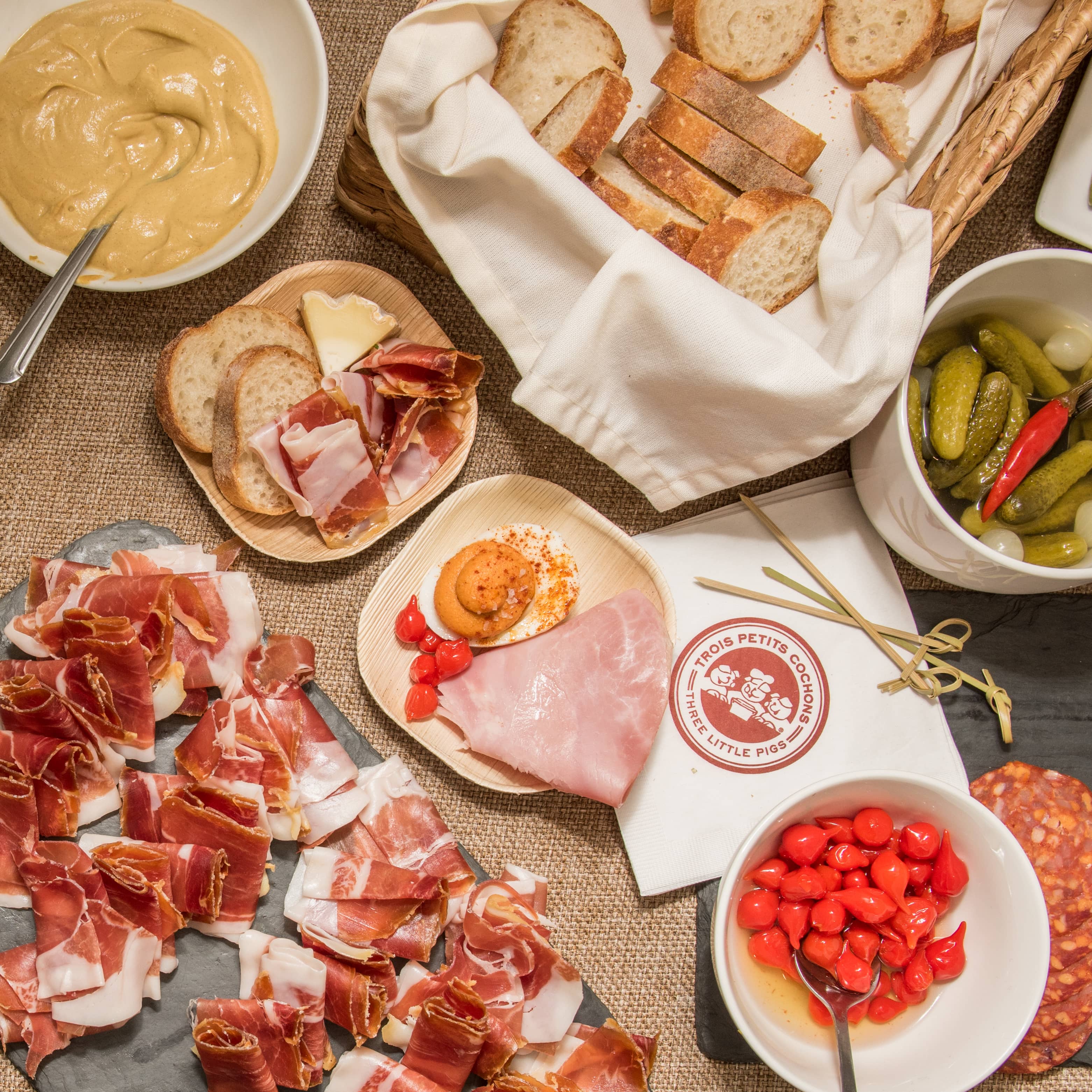 Three Little Pigs - Wholesale Ham - Prosciutto4