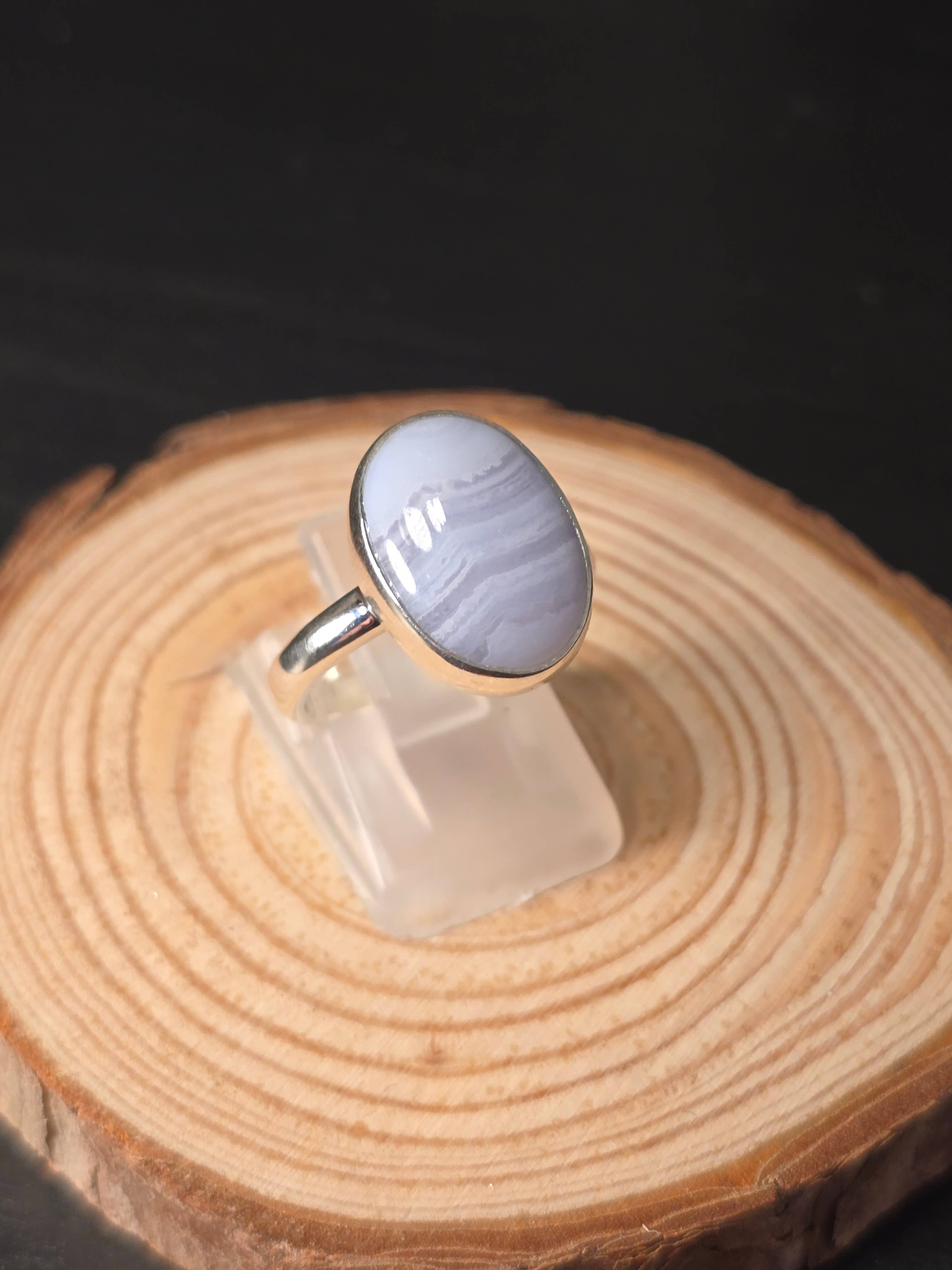 Crystal Cove Minerals – wholesale Cocktail/statement ring – Blue Lace Agate Sterling Silver Ring - 4.5g - UK N1