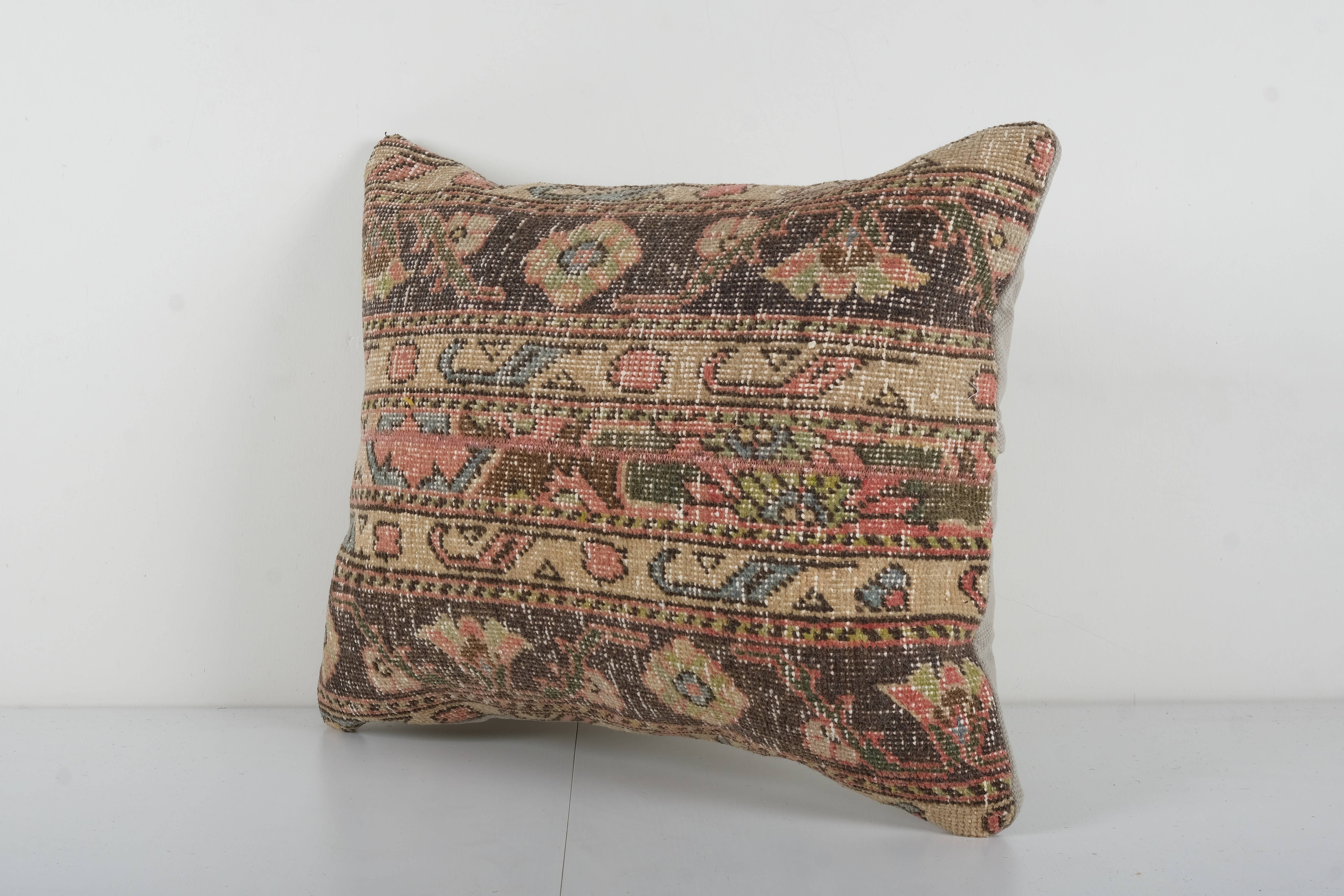 Vintage Pillows Store – Großhandel Zierkissenbezug – Kissenbezug aus türkischem Oushak-Teppich im Vintage-Stil, handgefertigt, braun2