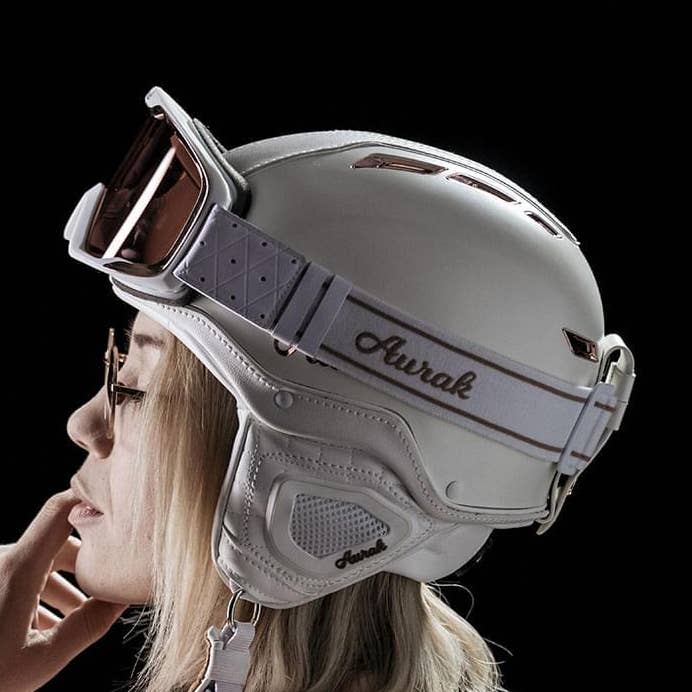 Aurak - Wholesale Sporting Accessories - IDYLE Ski Helmet0