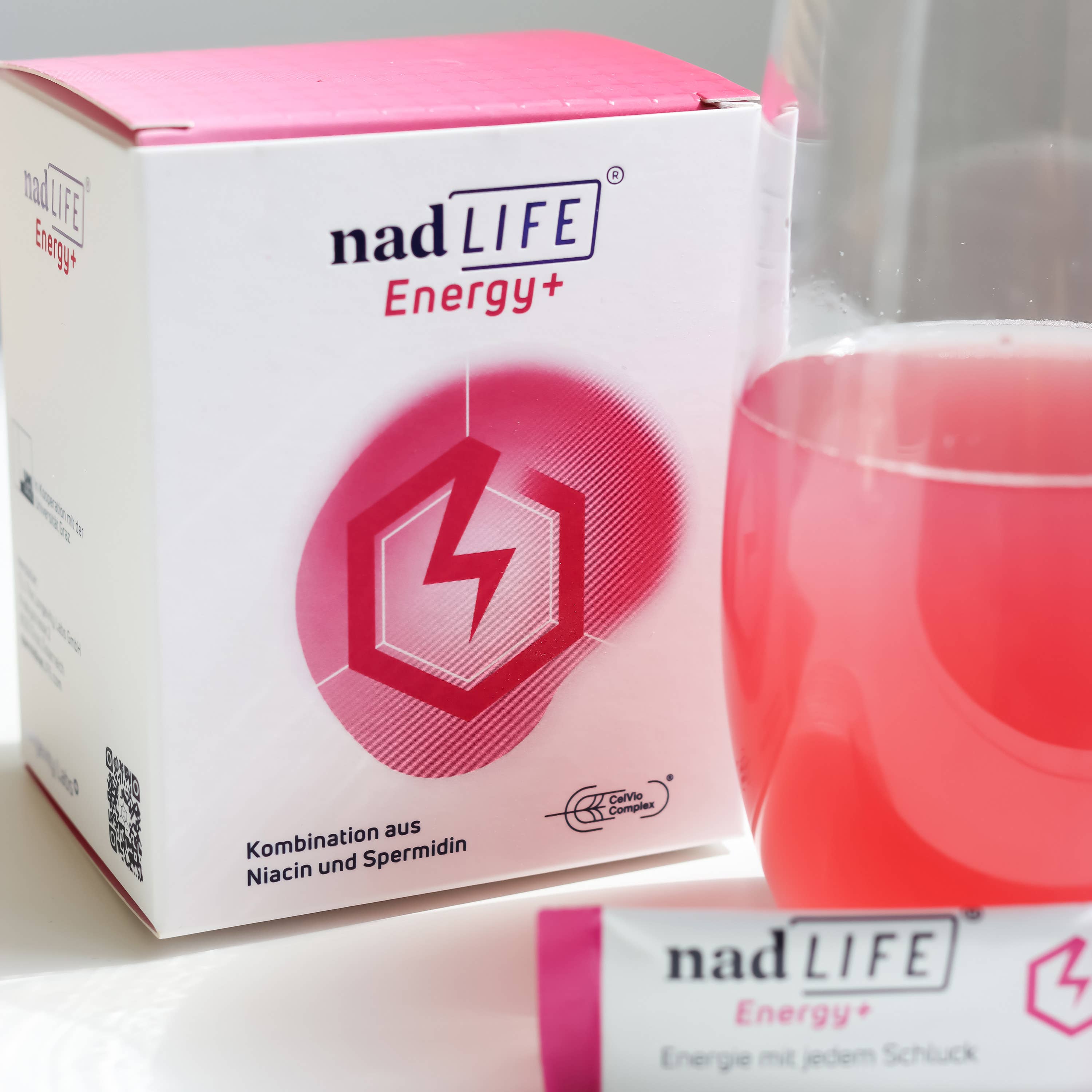 Tam-Plenus GmbH – Engroshandel Kosttilskud og vitaminer – NADlife Energy+ - støtte til cellers energibalance med NAM og ribose2