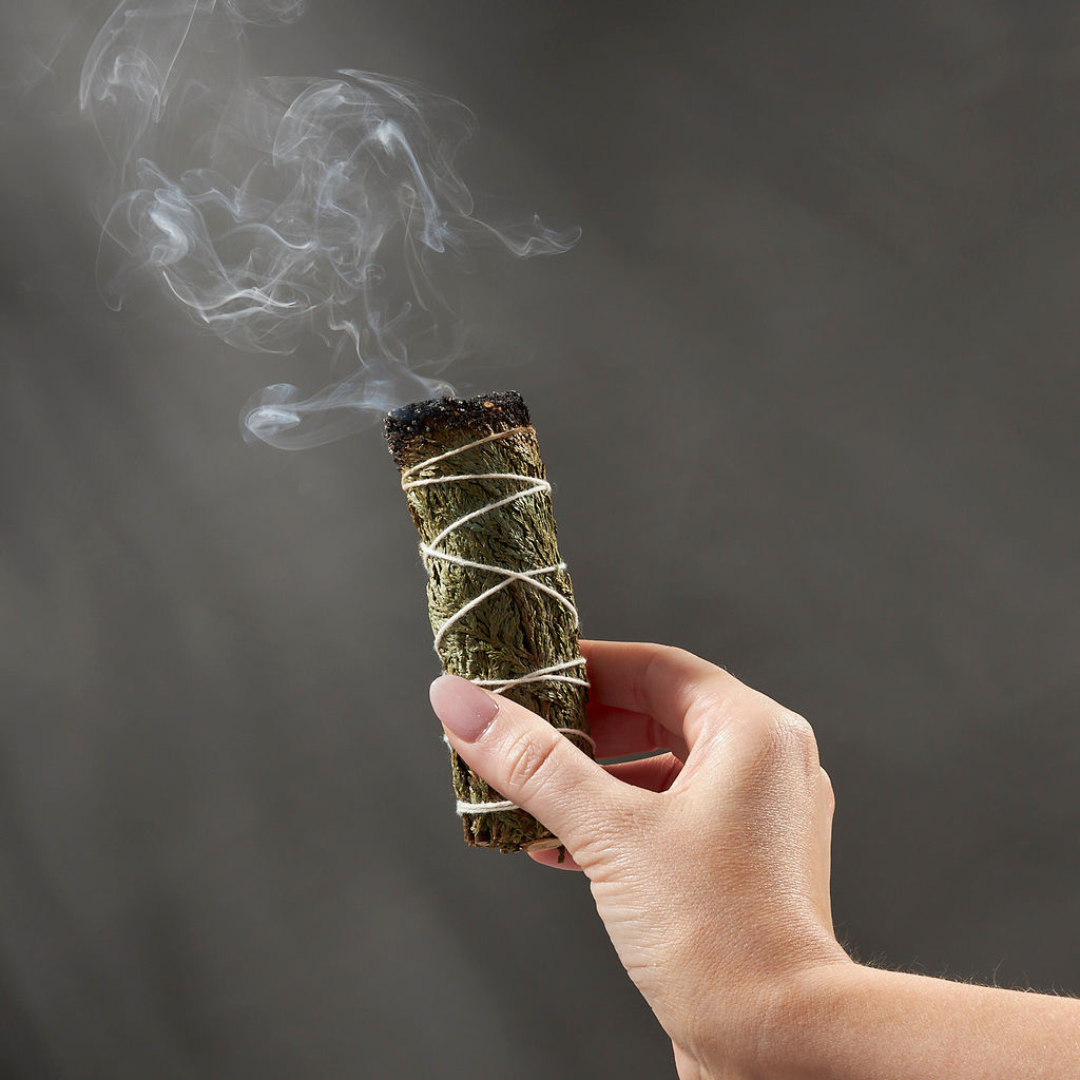 GeoCentral – wholesale Sage bundle – Red Cedar Smudging Herb Bundle - Plastic Free Packaging!2