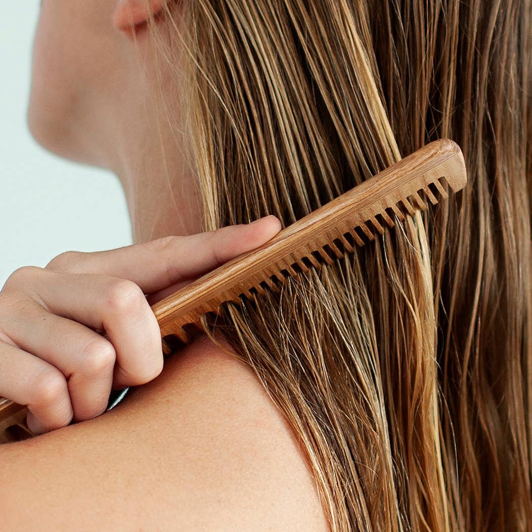 RRR'biocosmetics - Wholesale 2-in-1 Shampoo & Conditioner - Eco-Friendly Shampoo + Conditioner 500 ml2