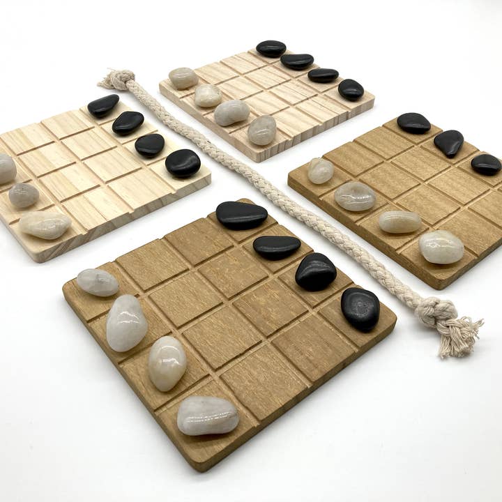 Smirk and Dagger - Wholesale Board Game - SHOBU: Beautiful, Challenging, Aesthetic, Abstract Game1