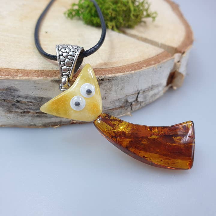 Gemstone Necklace Amber Pendant Baltic Crystal Charms Cats for wholesale by AmberLithuania