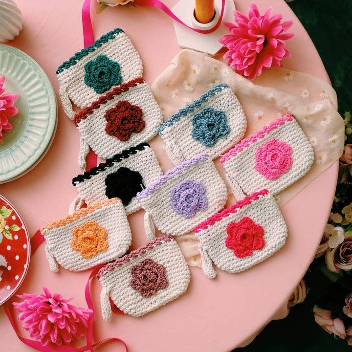 Crochet Coin Wallet Daisy for wholesale by Little Tijn - BohoPanna NL
