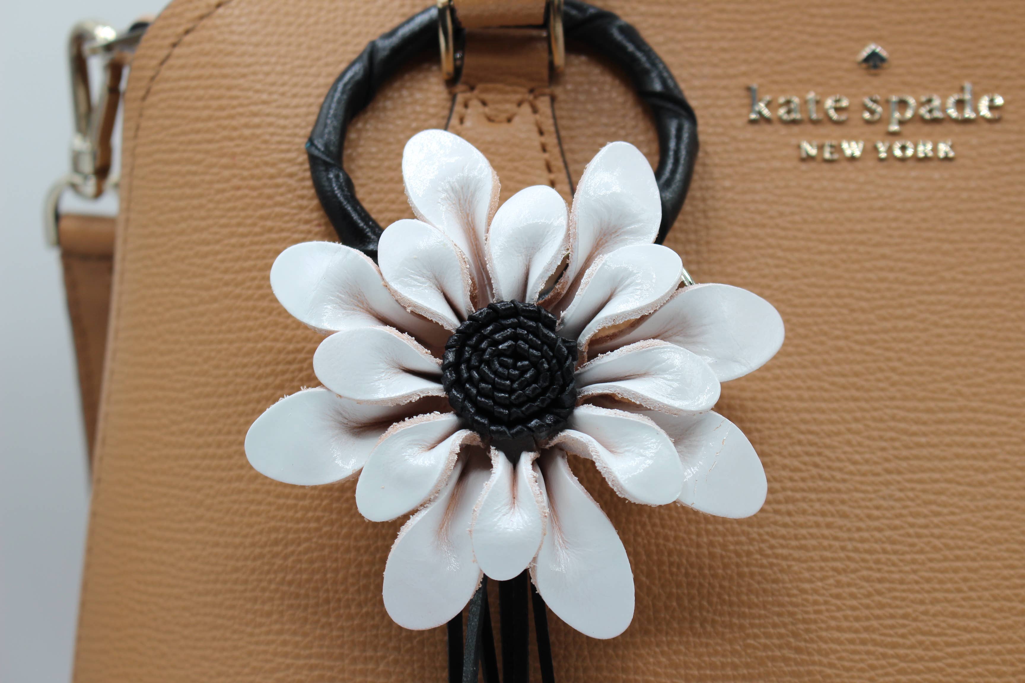 Sunflower Handmade leather inc – Porta-chaves - Mulher por atacado – Porta-chaves de flor de couro chaveiro bolsa charm.3