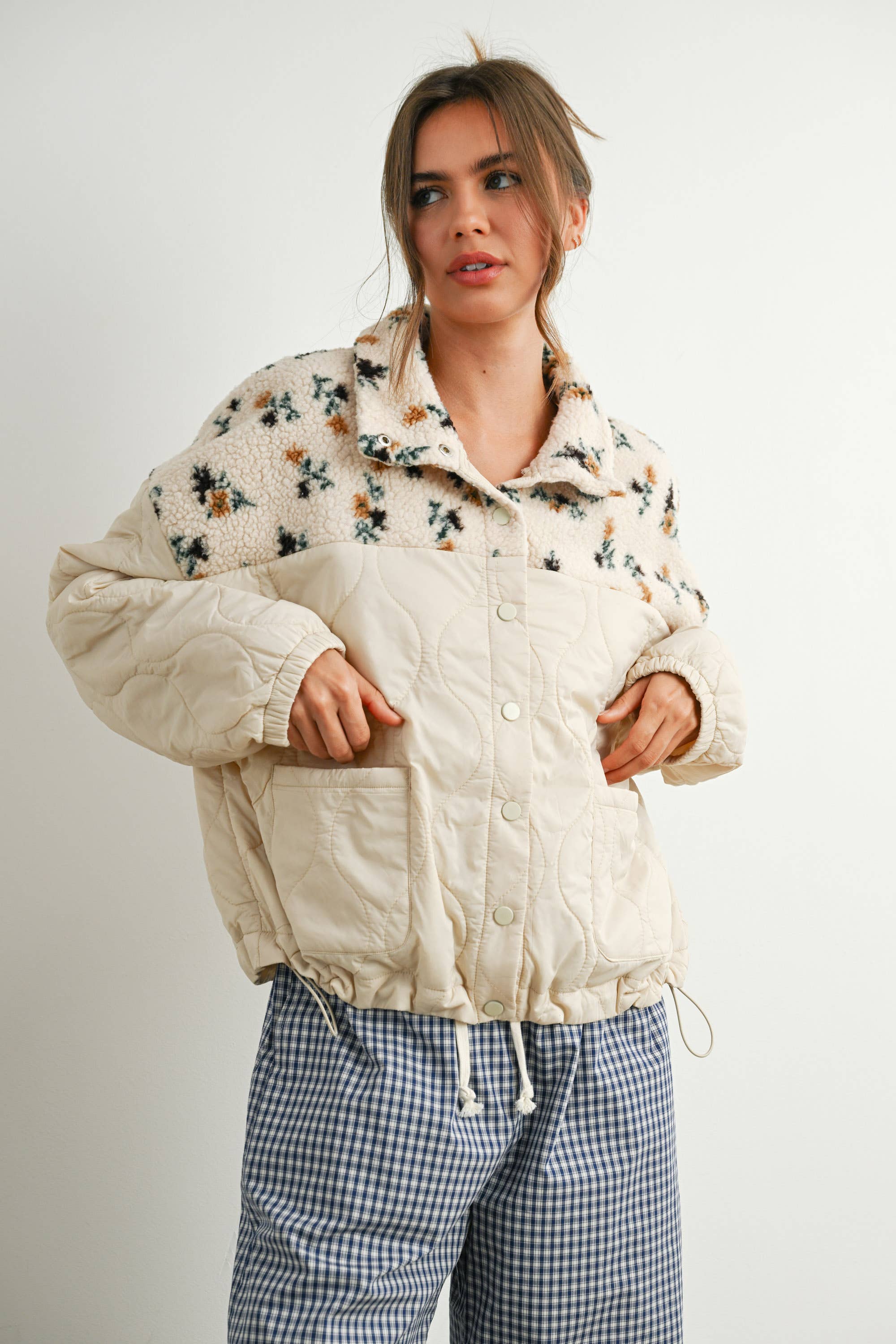 BUTTERMELON - Vente Veste – femme - Veste matelassée à manches longues à fleurs - BMJ78584