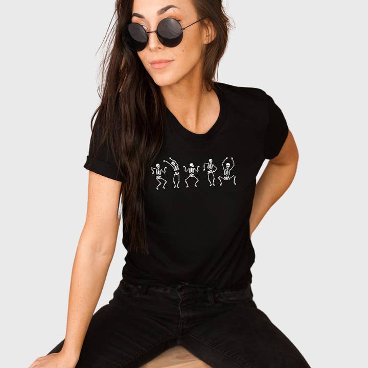 Dancing Skeleton Shirt- Halloween för wholesale av Bella Bean Studios