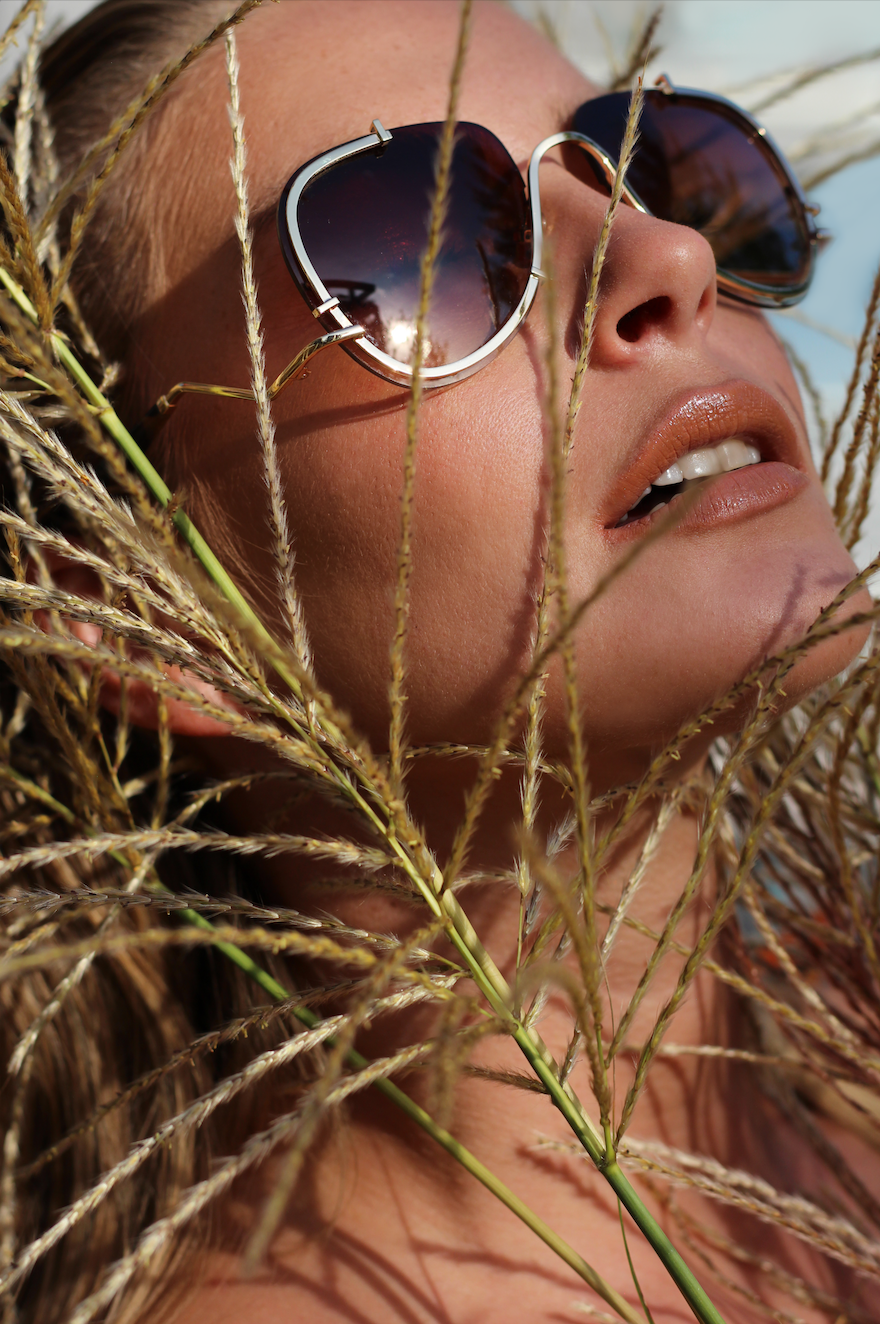 FRIDAY FELLOWS – wholesale Sunglasses – Women's – 'NOAH' Designer Sunglasses in Black/Silver3