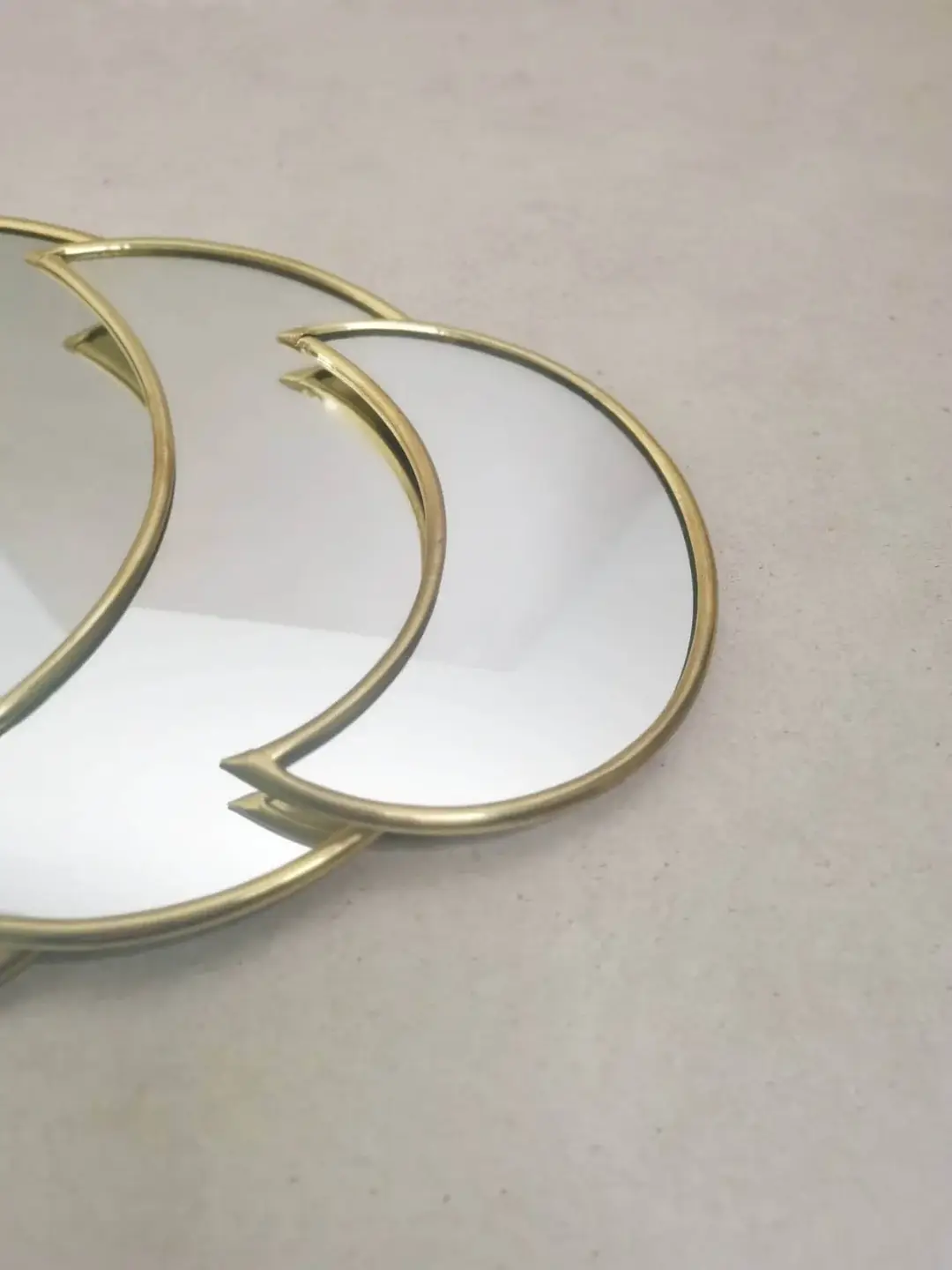 High crafty – Großhandel Wandspiegel – Mondspiegel mit goldenem Messingrahmen – Handgefertigter marokkanischer Mond15