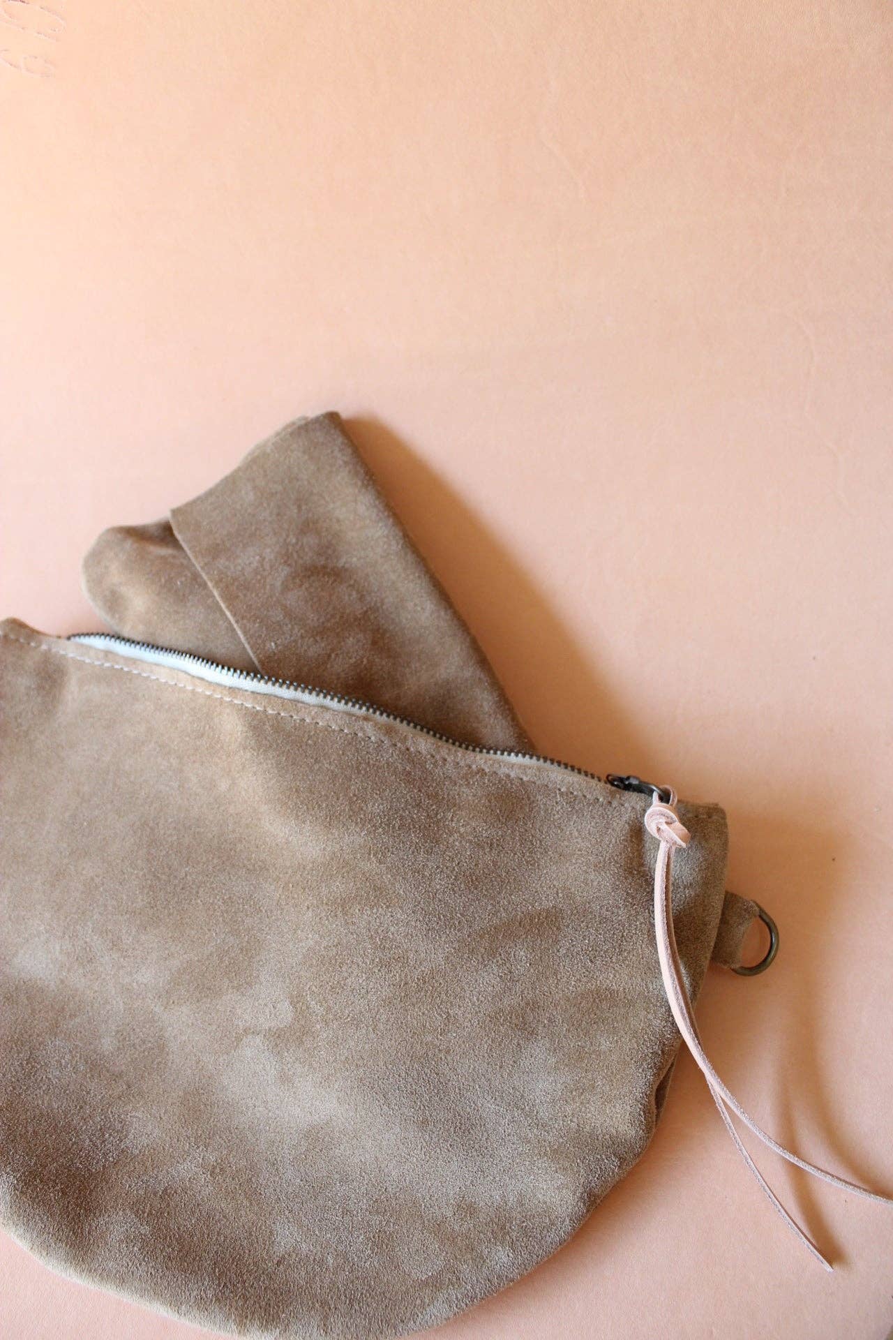 Olive n' Suede - Wholesale Belt Bag - Women's - Los Lunas Side Bag8