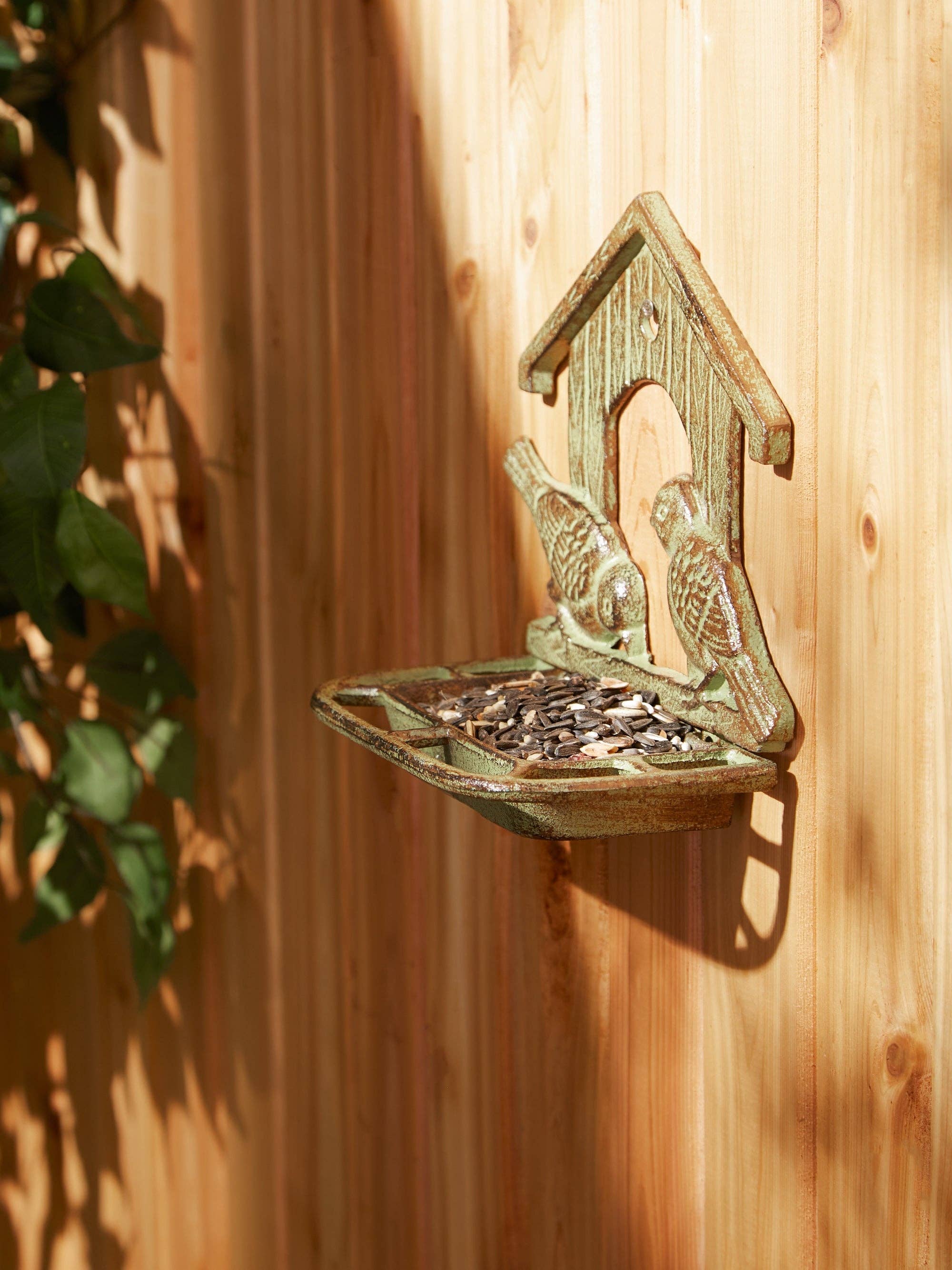 Design Imports - Wholesale Bird Feeder - Wall Mount Antique Bird Feeder7