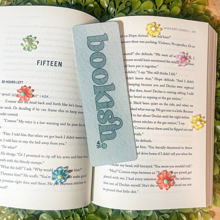 Sharp Thoughtlings - Vente Marque-page - Livresque. Marque-page monochrome en feutre1