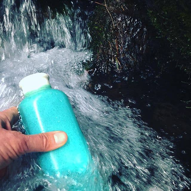 Earth-In USA - Wholesale Water Bottle - Earth-In Canteen Four Corners Water Bottle6