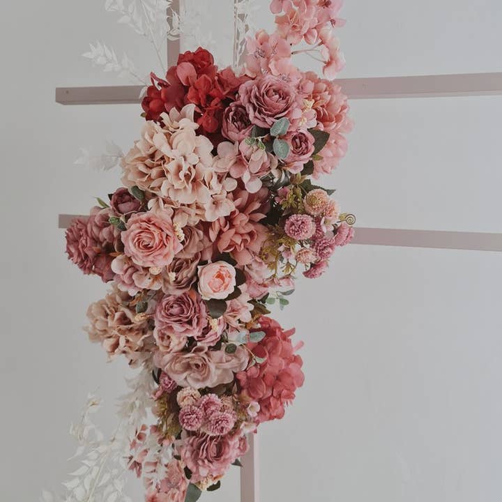 The Soirée Planner - Wholesale Artificial flowers - Bespoke Floral Arrangements