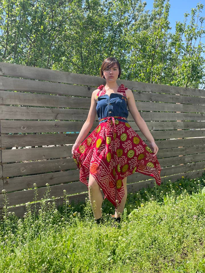 Vestido Layla com Seda Batik por atacado de April Madden