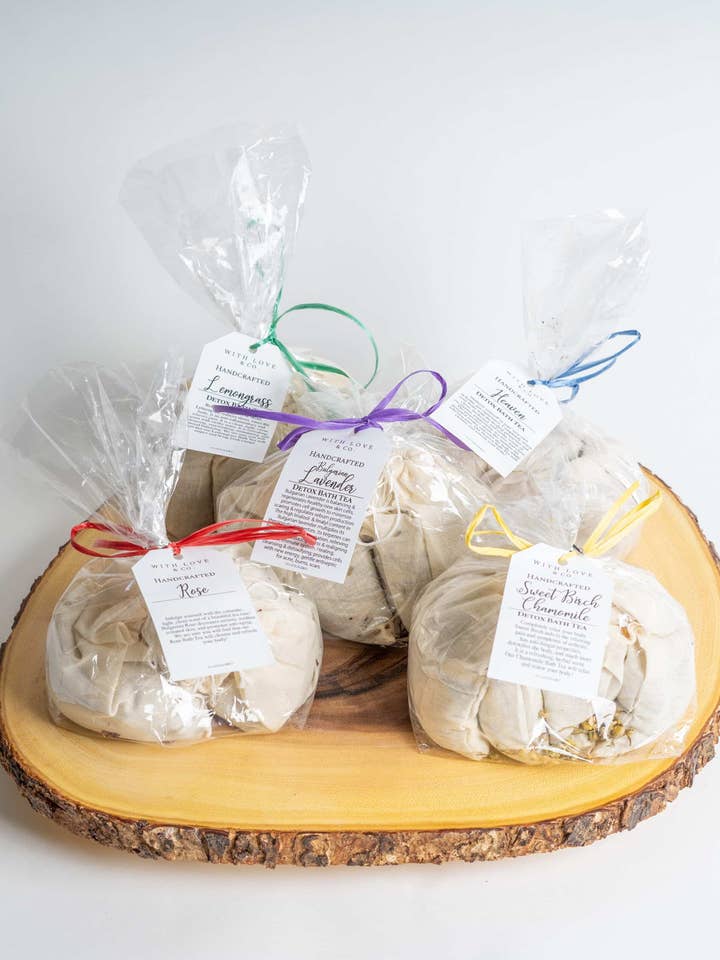 Detox - Sachets de thé pour le bain pour la vente par With Love & Company