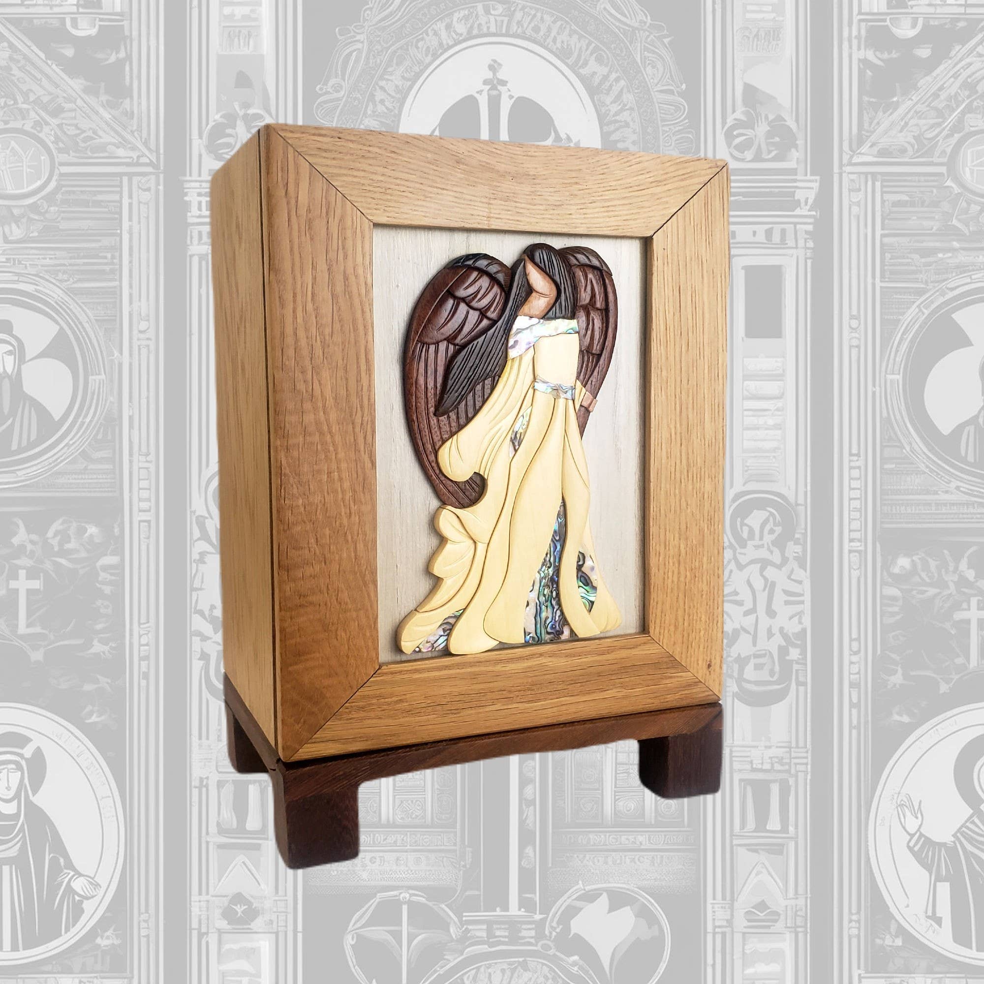 Positive Urns - Vente Urnes - Urne Ange Debout - Bois et coquille d'abalone faits à la main