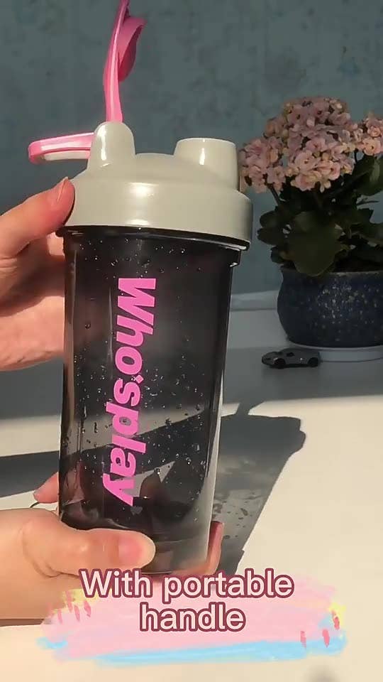SERENITA - Venta al por mayor Accesorios de deporte - Botella mezcladora de proteína transparente de 700 ml para gimnasio3