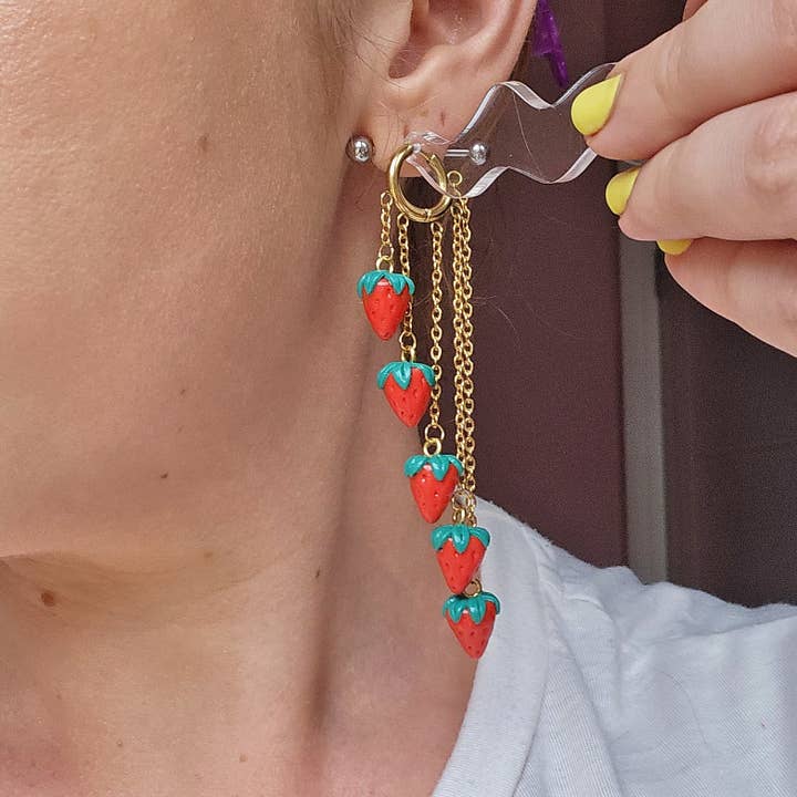 blurandbake - Wholesale Dangle Earrings - Strawberry 5 Drop Dangles