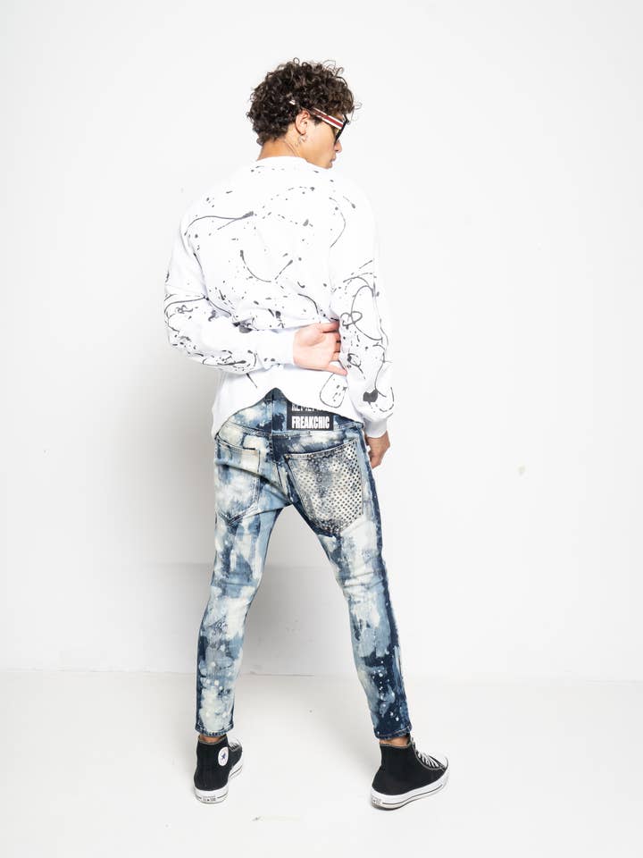 Vaqueros tachonados S. Bleach para venta al por mayor de Freakchic ny