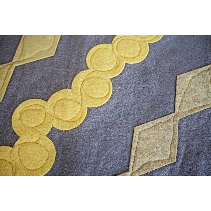 QuirkyDigs - Wholesale Table Runner - Egg & Dart Wool Felt Table Runner