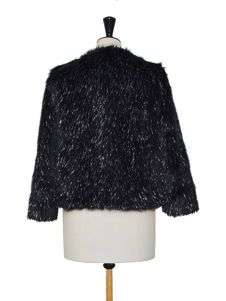 ELLI WHITE - Wholesale Fur/Faux Fur Coat - Women's - Pearl fur coat11