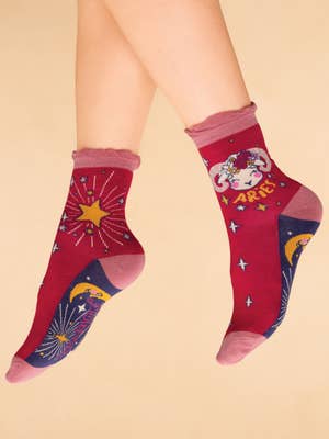 Wholesale gymnast socks To Compliment Any Outfit Or Be Discreet