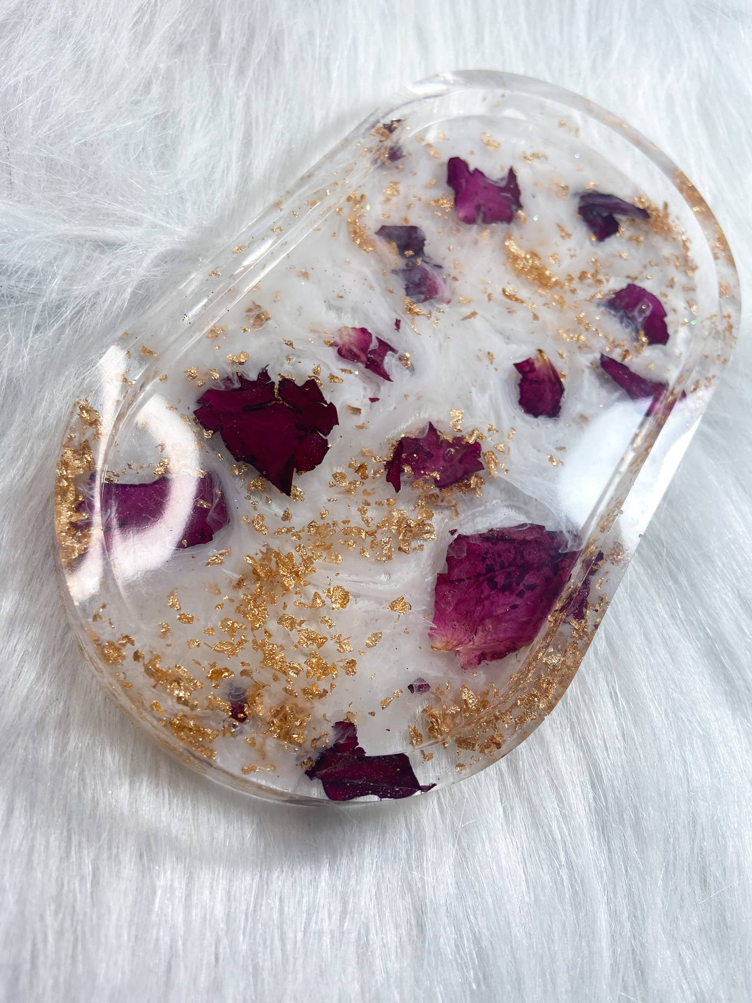 KraftzbyKenzie - Wholesale Jewelry Dish - Rose Petal Trinket Trays, White Swirls, Gold Foil, Red Roses1
