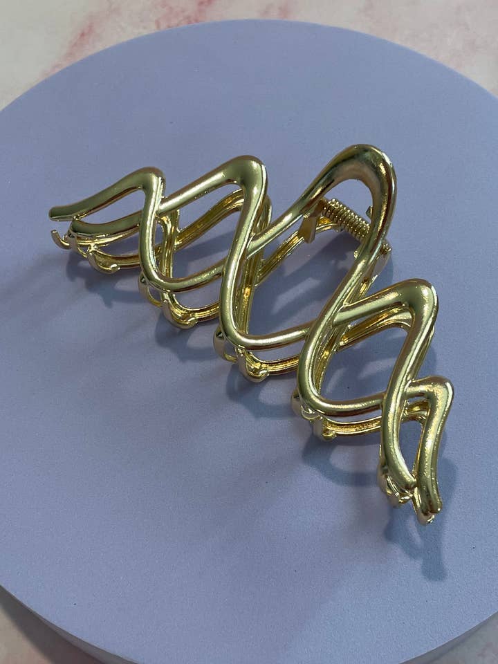 Pince à cheveux Gold Waves pour la vente par Adelyne's