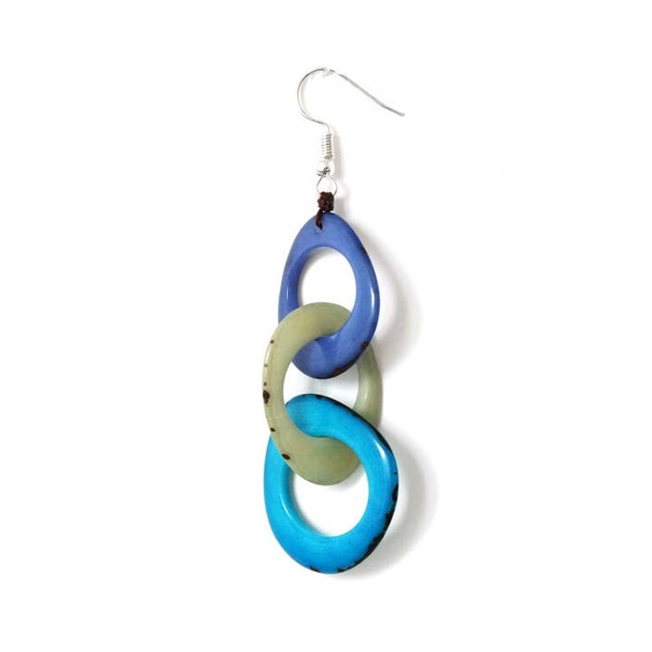 Guapulo earrings for wholesale by Tagua & Co