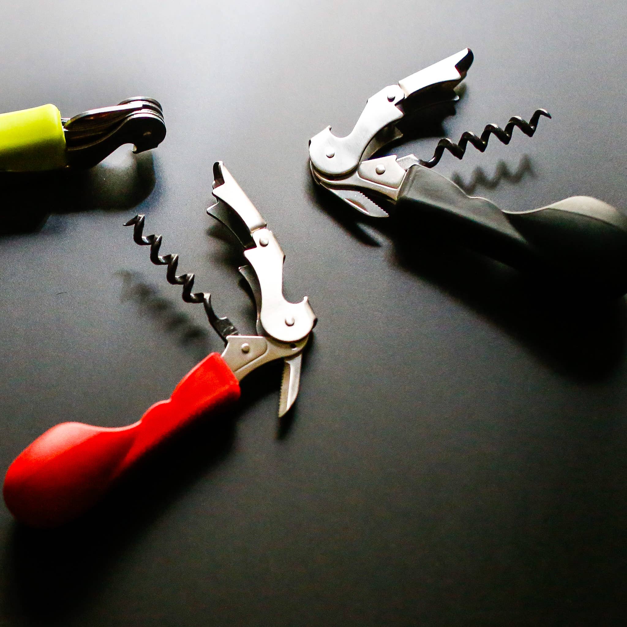 CapaBunga® - Wholesale Bottle/Wine Opener - Ergonomic Silicone Handled Corkscrew | Wine Opener15