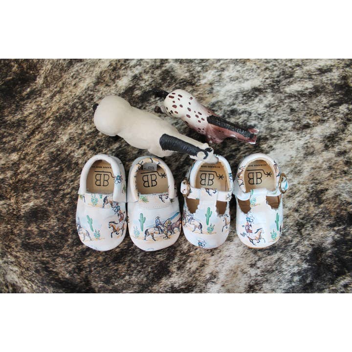 Buckaroo Baby Co. - Wholesale Moccasins - Kids - Amarillo Fringeless Moccasins1
