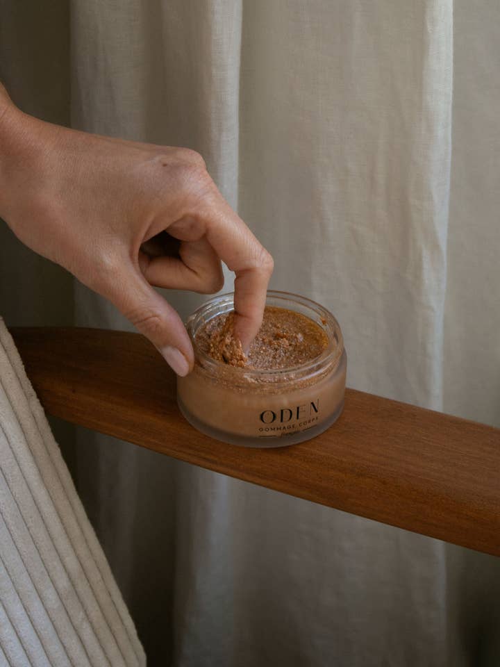 Körperpeeling – Sanftes Peeling, ideal für den Jahreszeitenwechsel für den Großhandel von ODEN