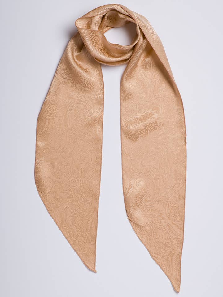 Écharpe longue moulante Baby Love Nude pour la vente par I'm With The Band