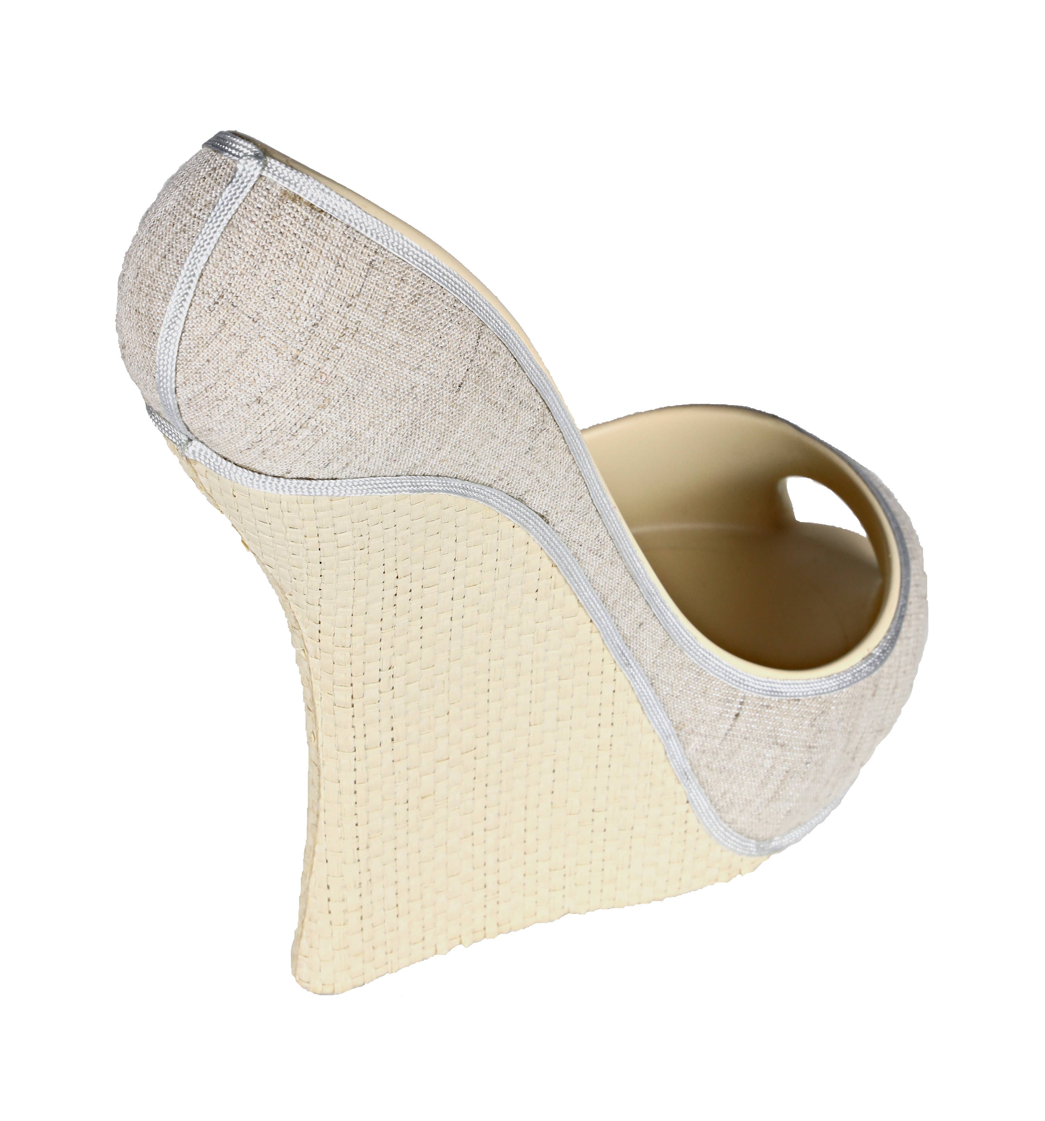 VINOLEM - Vendita all'ingrosso Tacchi alti - Donna - Portabottiglie a forma di scarpa estiva con tacco a zeppa1