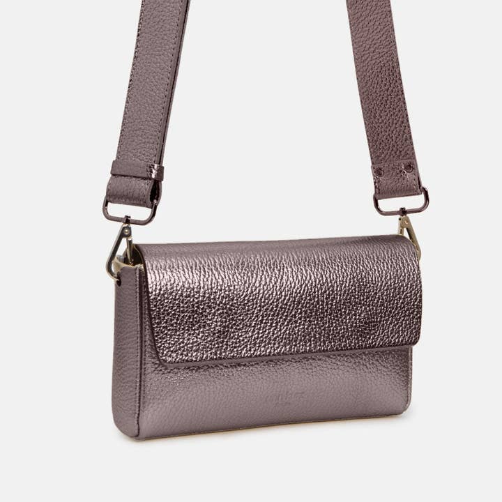 Pack Große Schultertasche, metallisch, Sweet Iron für den Großhandel von Ann Kurz