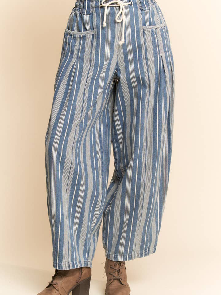 WASHED DENIM STRIPED ELASTIC JEAN PANTS for wholesale by Davi & Dani