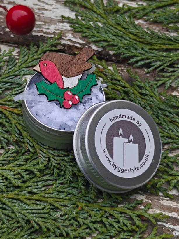 Handpainted Birch Robin Holly Christmas Brooch Pin with Tin for wholesale by Hyggestyle