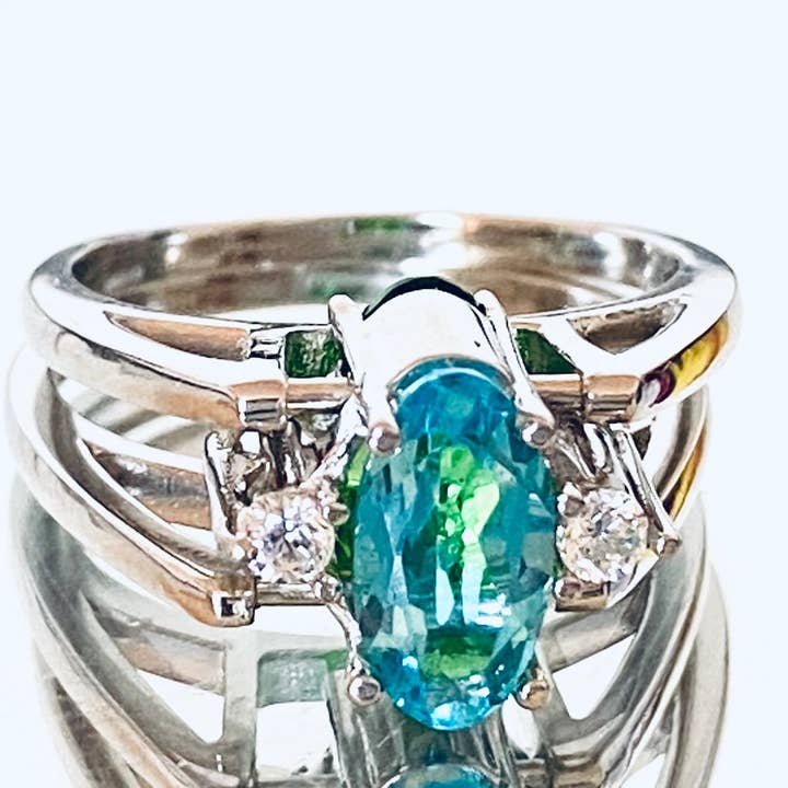 Twan Kee Jewelry - Wholesale Cocktail/Statement Ring - Helenite Oval Flip Ring in Sterling Silver Forest Green/Blue5