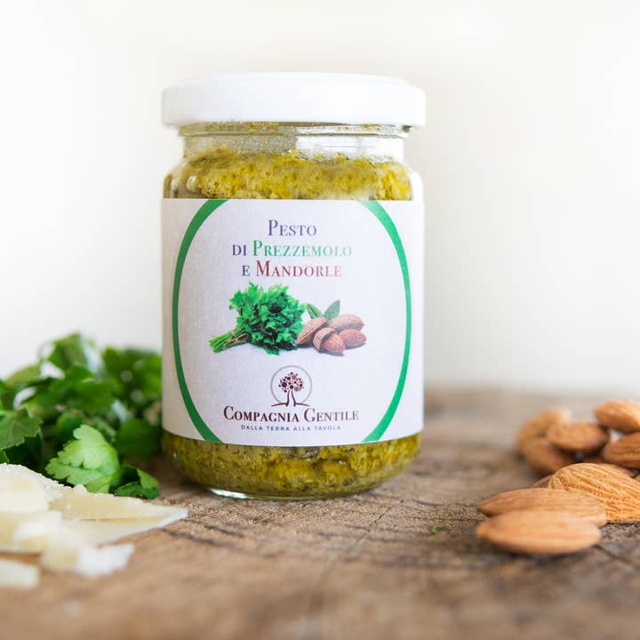 PARSLEY AND ALMOND PESTO for wholesale by Compagnia Gentile