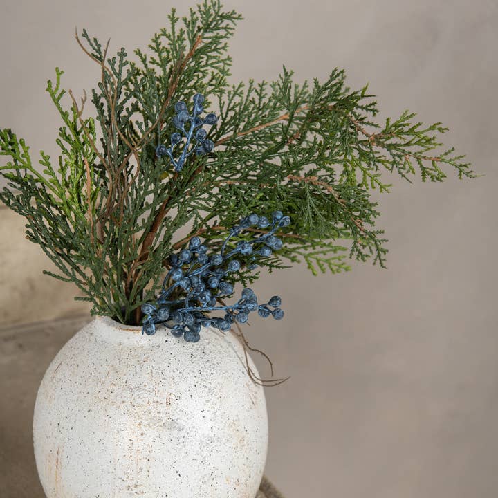 Ragon House - Wholesale Artificial Plant - 18" CEDAR & BERRIES PICK1